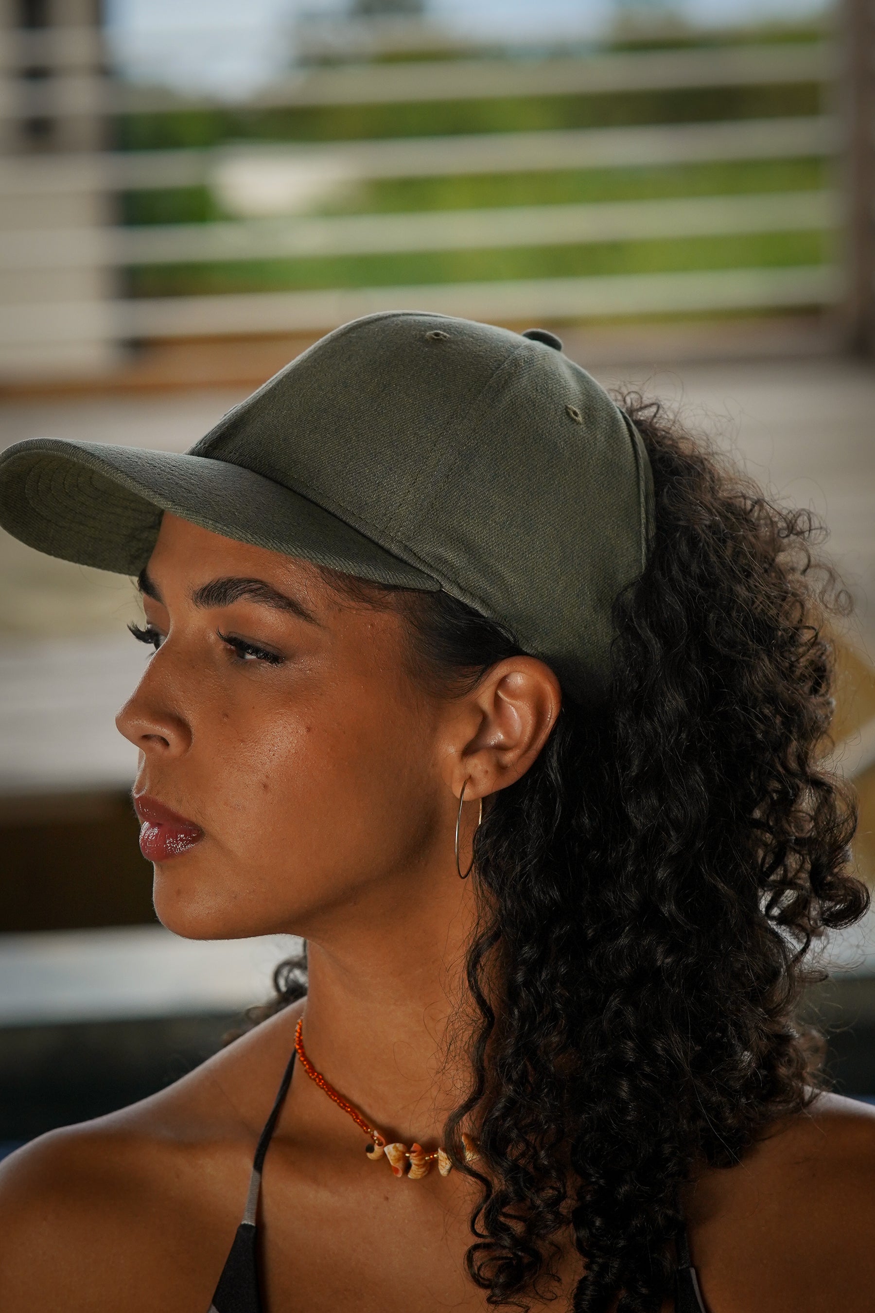 VERT JEAN curly cap