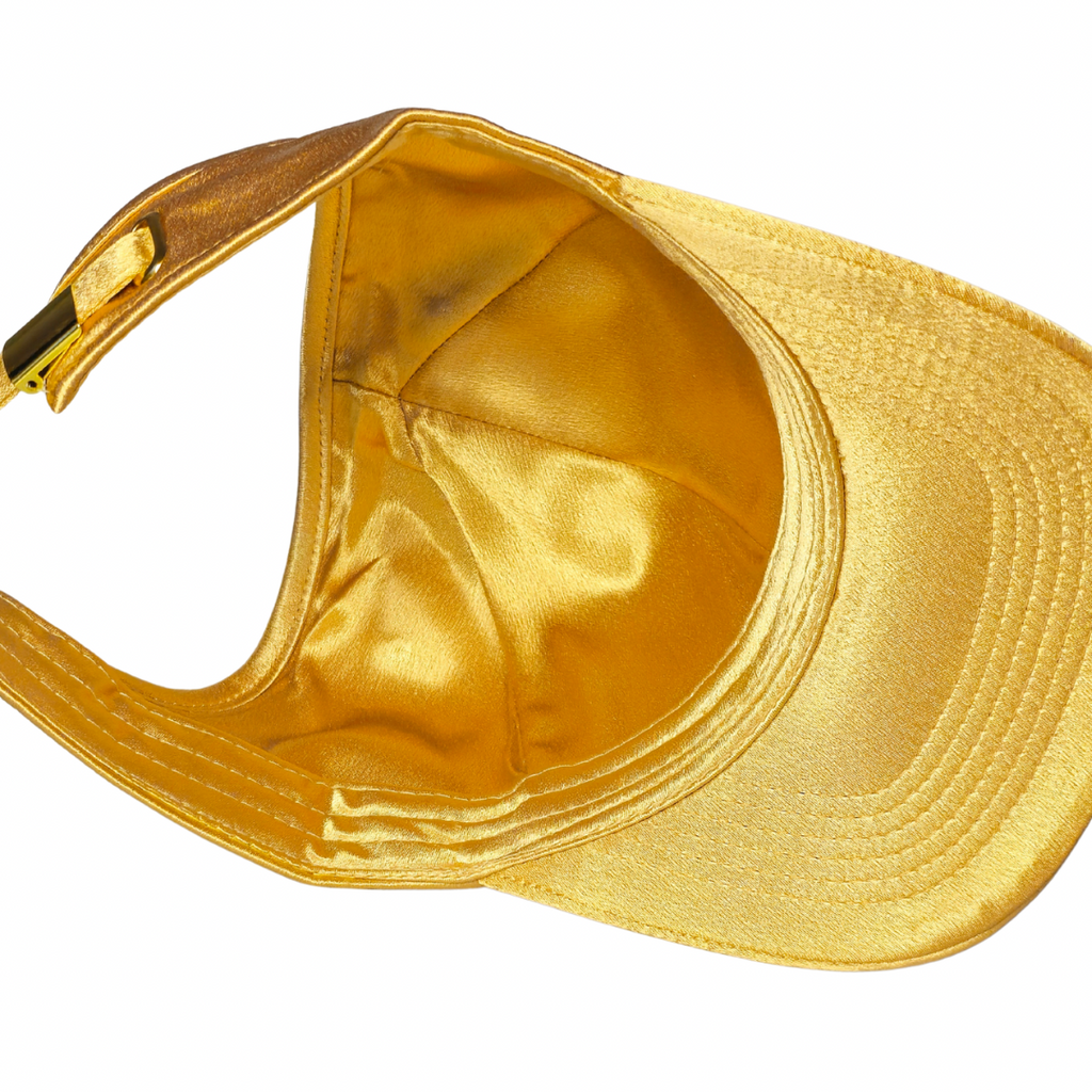 DORÉ curly cap satiné