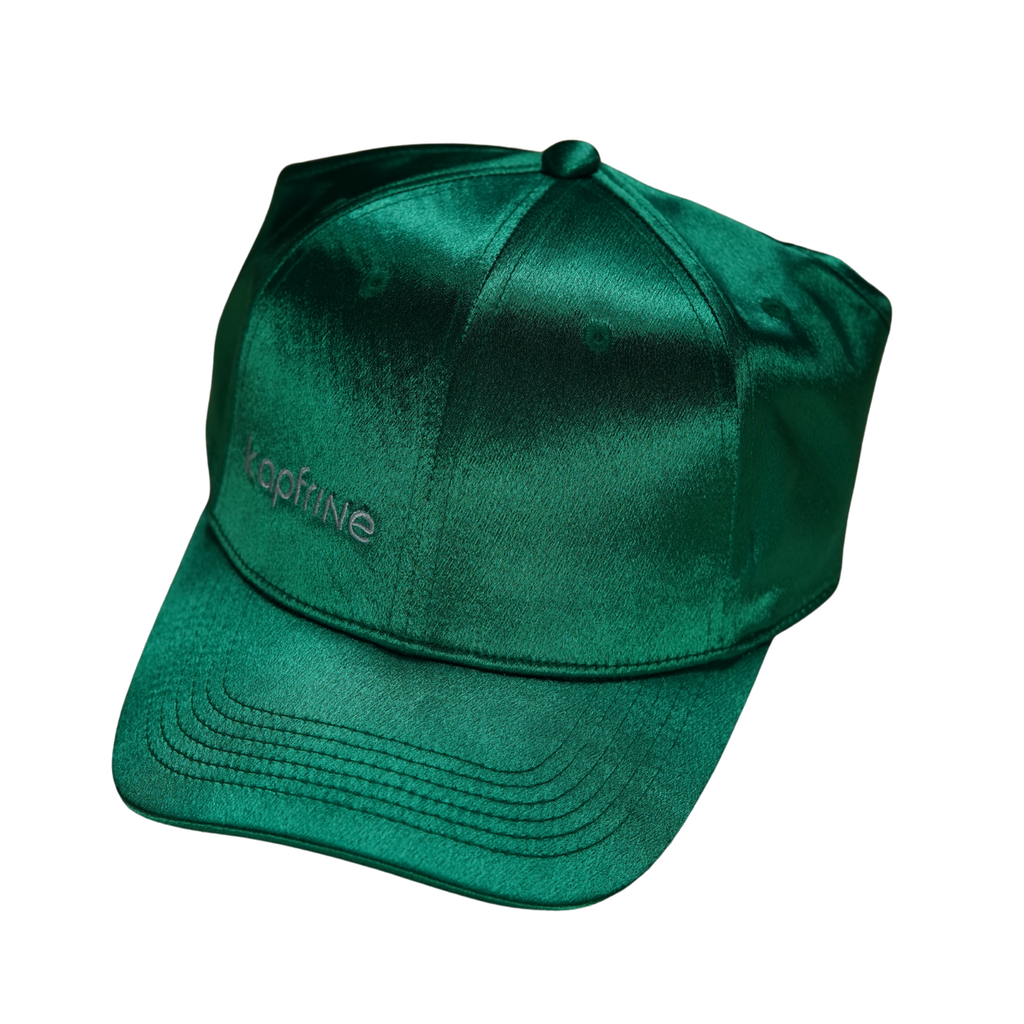 JADE Curly cap satiné