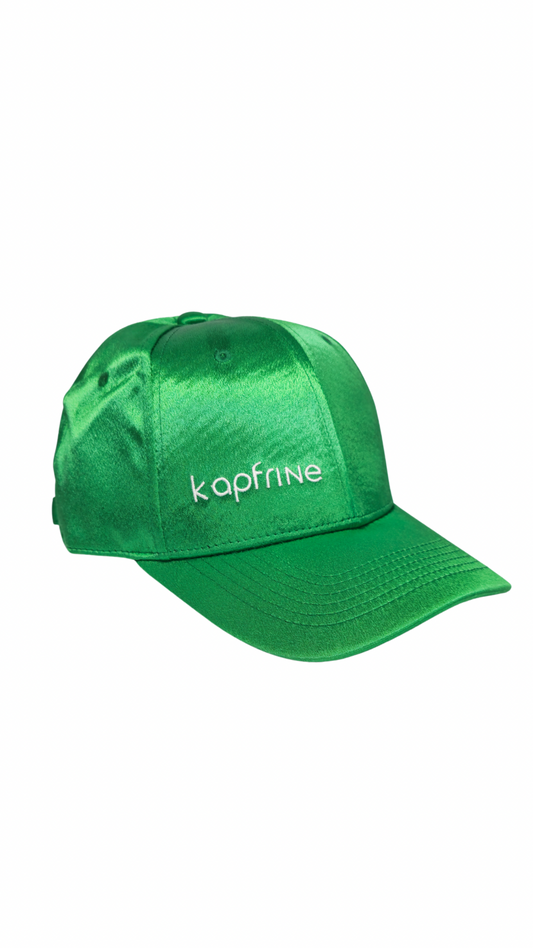 VERT ÉMERAUDE Pony cap satiné